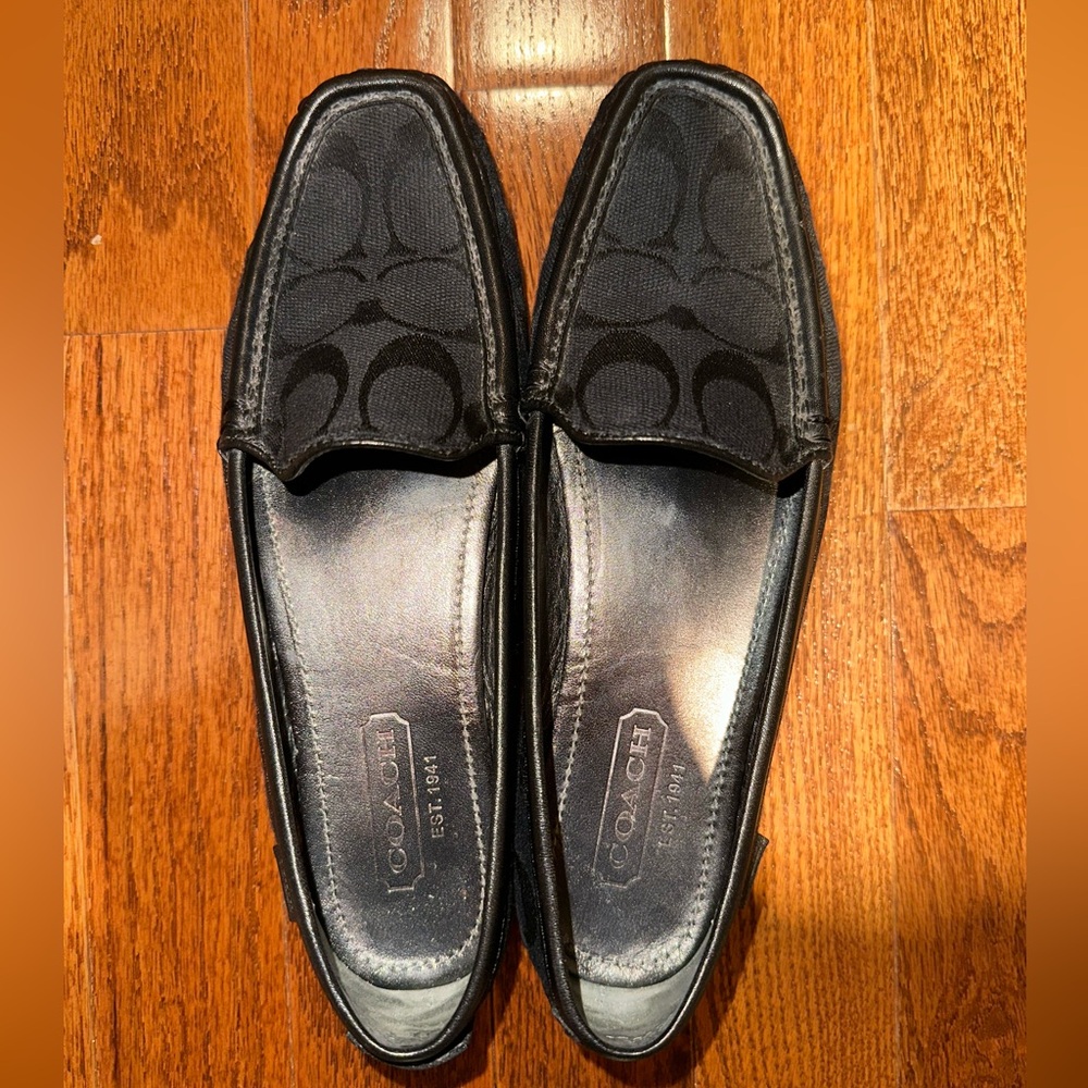 Coach Shella black logo loafers